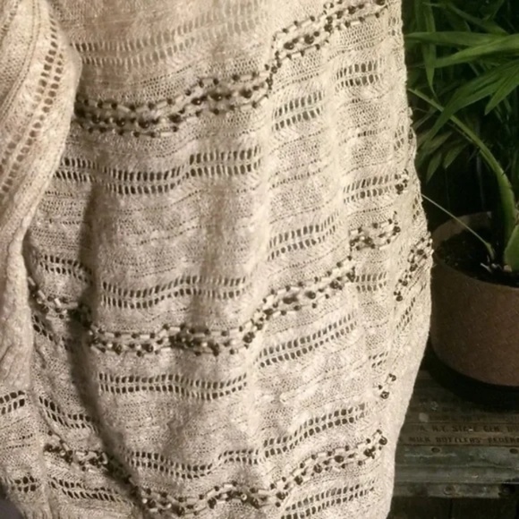 3/$25 Jones NY Beachy Crochet Top or cover up - Picture 8 of 11